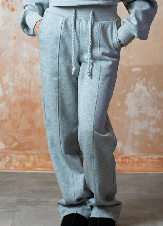 SOBU SWEATS